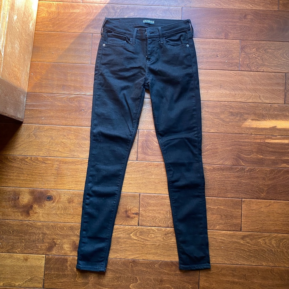 Express Mid-Rise Skinny Jeans
